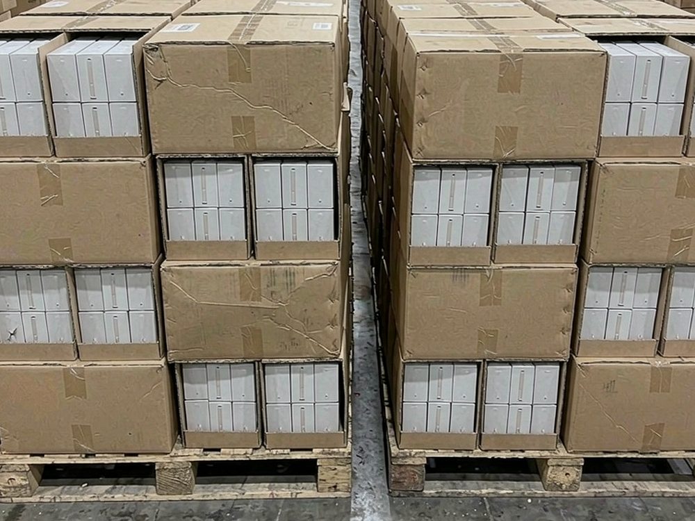 B2B Supply of Naples VapeCon — budget tier