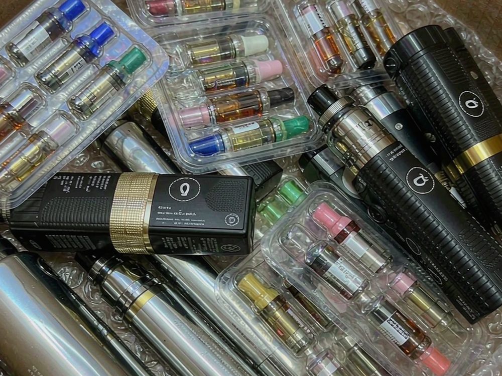 B2B Supply of VapeCon products in Naples — budget tier