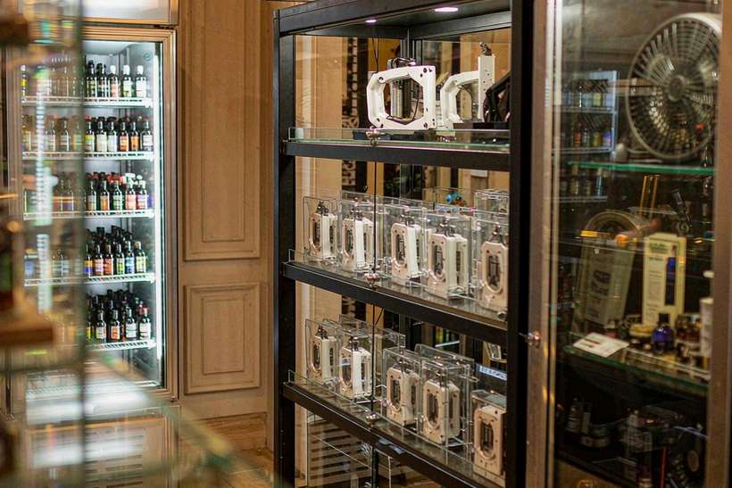 B2B Supply of VapeCon products in Naples — OEM available