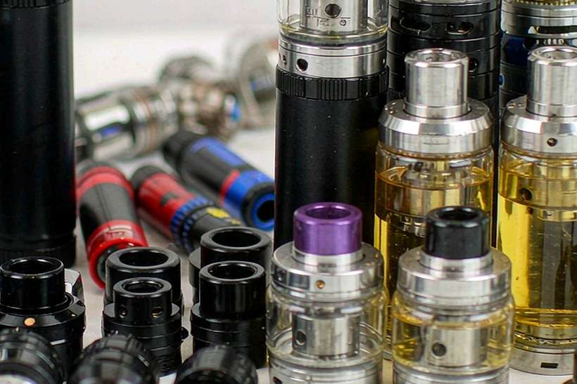 Bulk Distribution for VapeCon accessories — Autumn stock