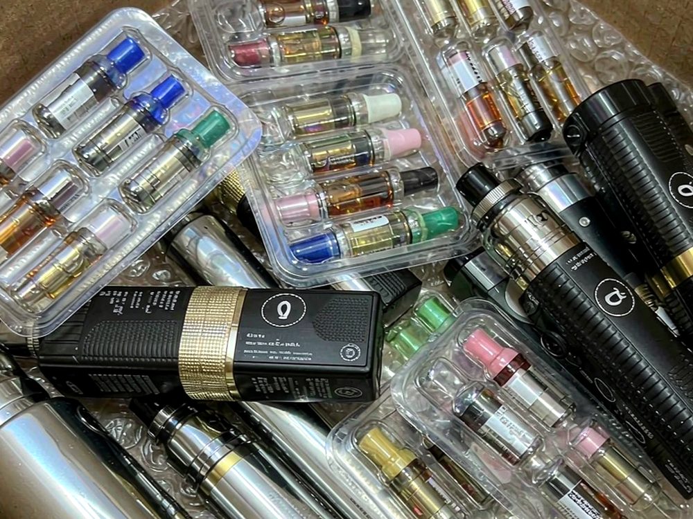 Buyer's Guide to VapeCon bundles — 2026