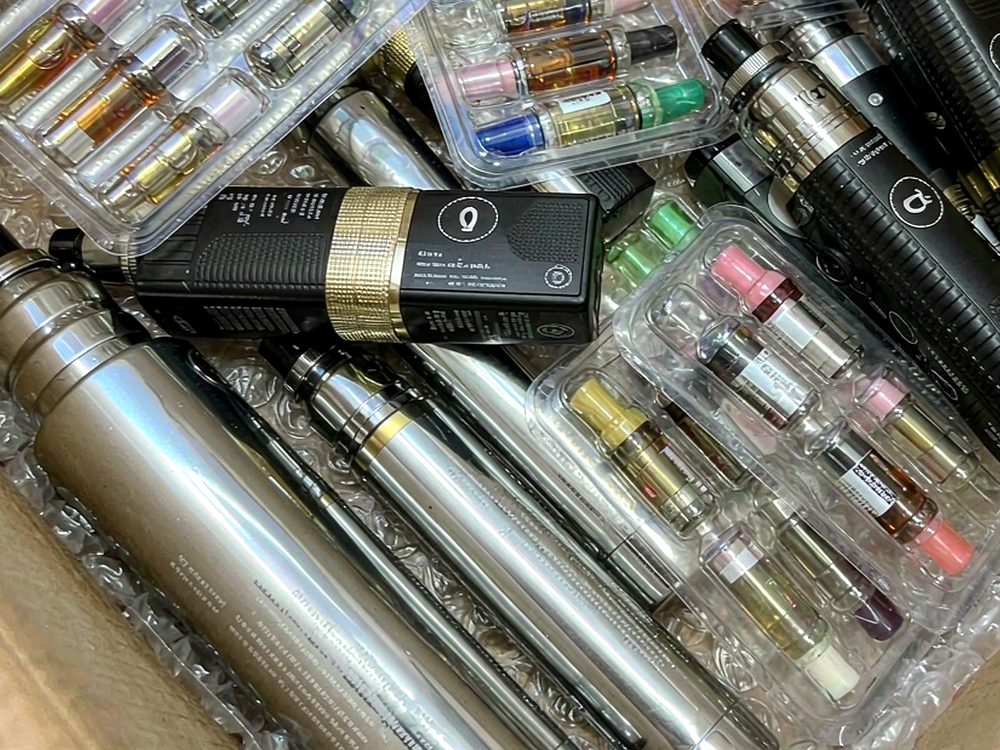 Buyer's Guide to VapeCon disposables — with fast shipping
