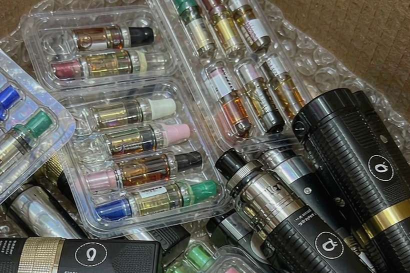 Buyer's Guide to VapeCon mods — container load