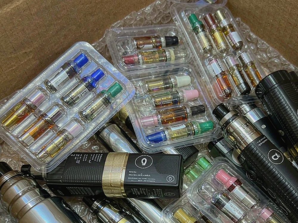 Case Study: VapeCon accessories — no minimum MOQ