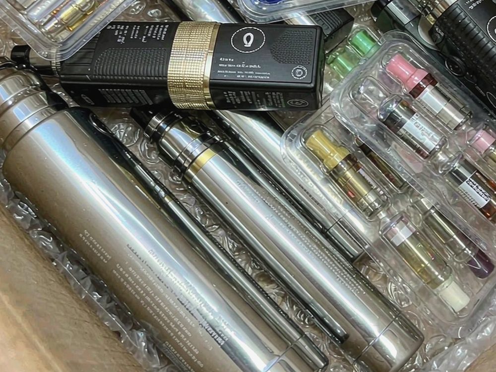 Case Study: VapeCon accessories — wholesale only