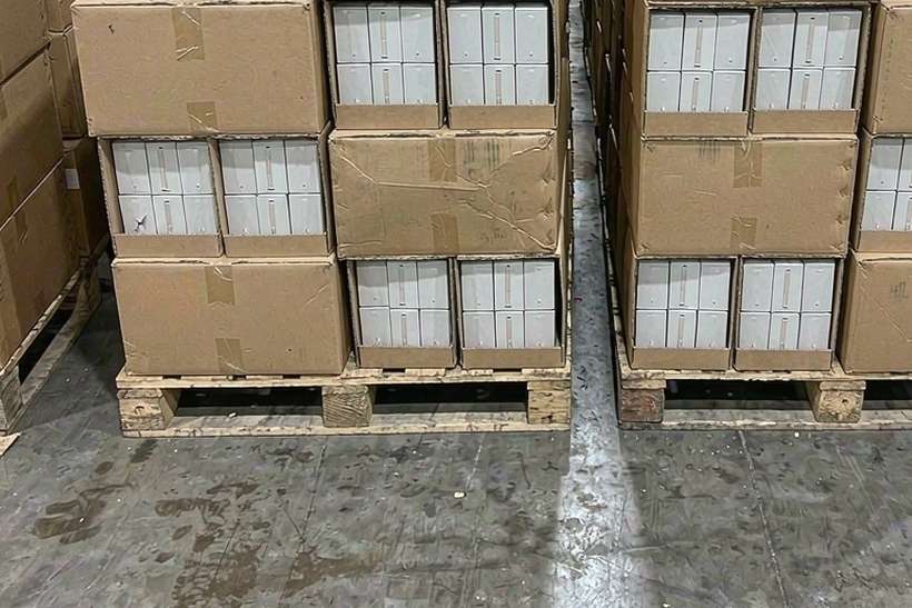 Case Study: VapeCon products in Naples — US warehouse