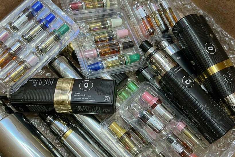Checklist for VapeCon pods — small parcel