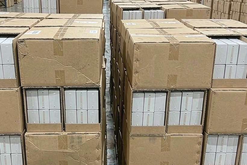 Comparison of Naples VapeCon Suppliers — small parcel