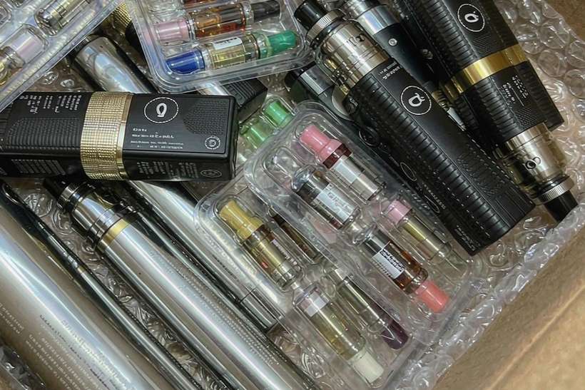 Comparison of VapeCon products in Naples Suppliers — EU stock