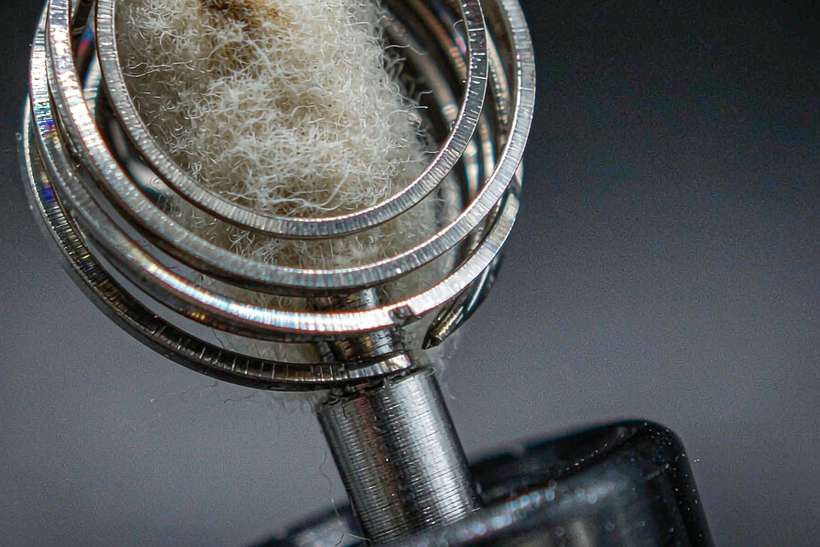 Device Catalog for VapeCon accessories — Middle East