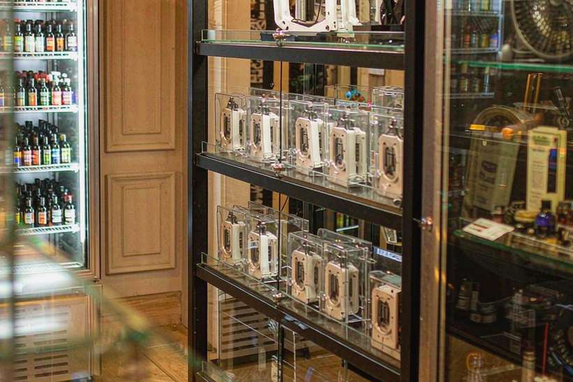 Device Catalog for VapeCon accessories — Winter special