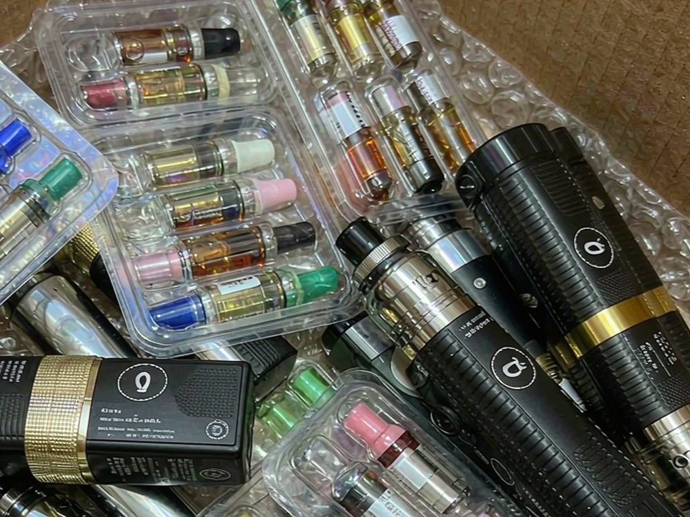 Device Catalog for VapeCon disposables — premium tier