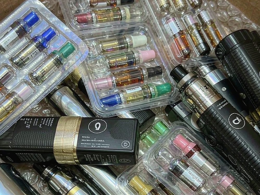 Device Catalog for VapeCon e-liquid — with fast shipping