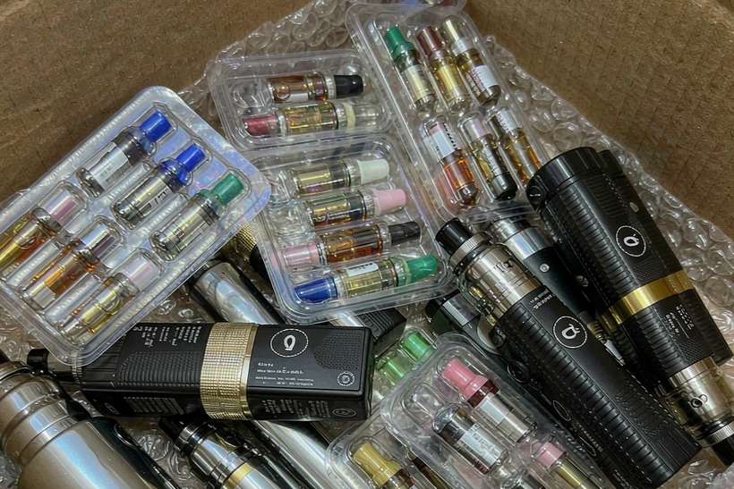 Device Catalog for VapeCon in Naples — container load