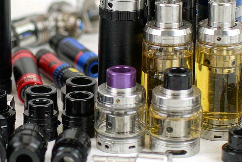 Device Catalog for VapeCon mods — small parcel