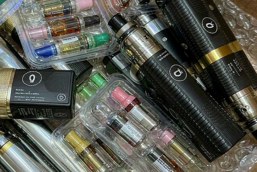 Glossary of VapeCon accessories — container load