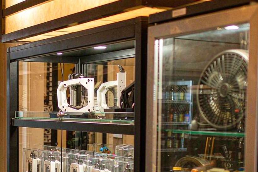 How to Store Naples VapeCon — Middle East
