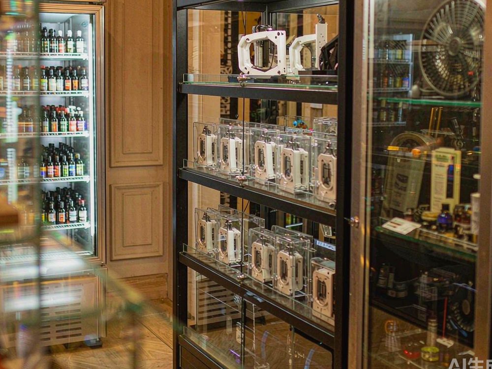 How to Store VapeCon kits — new arrivals