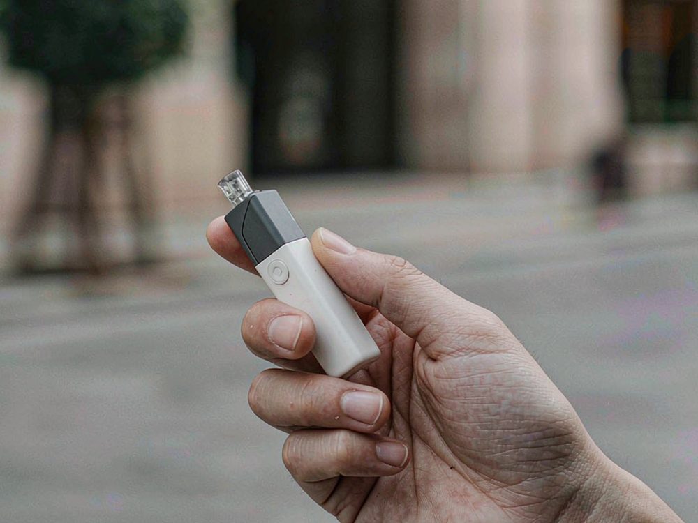 Import Guide for VapeCon products in Naples — 2026