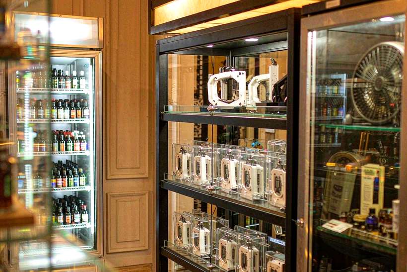 Import Guide for VapeCon products in Naples — Spring catalog