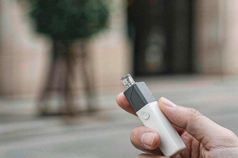 Launch Plan for VapeCon disposables — Middle East