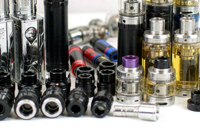 Launch Plan for VapeCon kits — small parcel