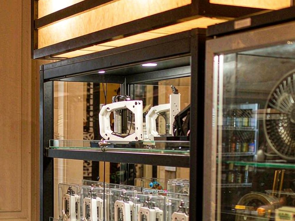 Launch Plan for VapeCon kits — wholesale only