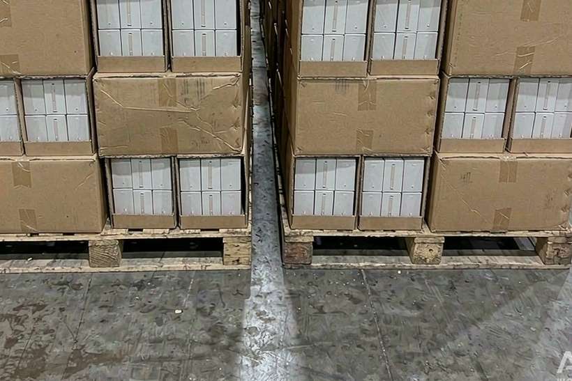 Launch Plan for VapeCon products in Naples — container load