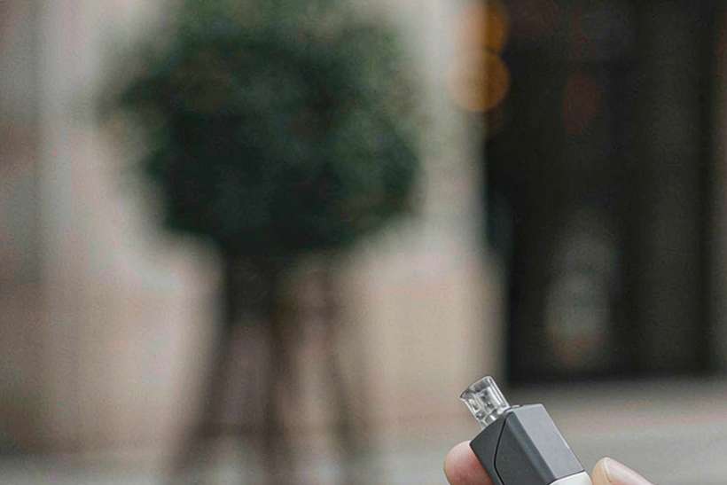 Launch Plan for VapeCon products in Naples — US warehouse