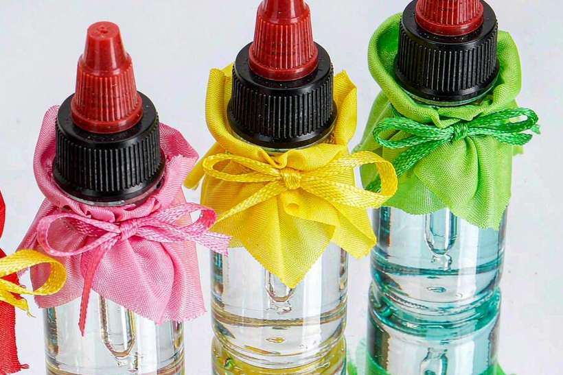 Margins on VapeCon products in Naples — small parcel