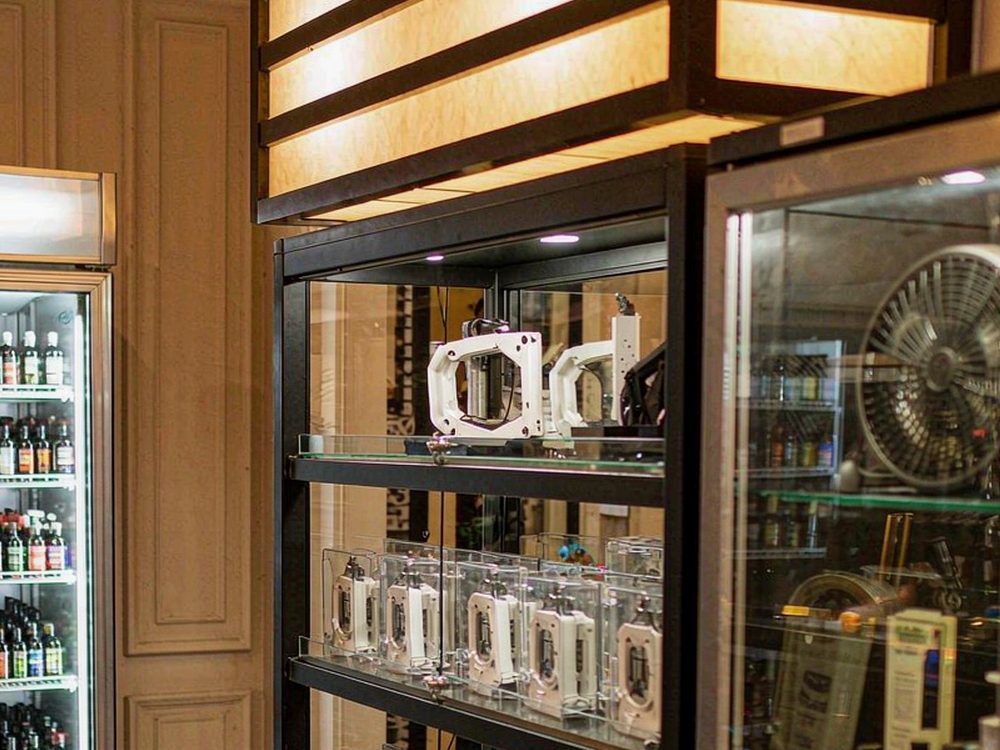 Market Overview of Naples VapeCon — new arrivals