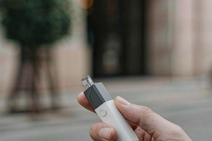 Market Overview of VapeCon disposables — EU stock