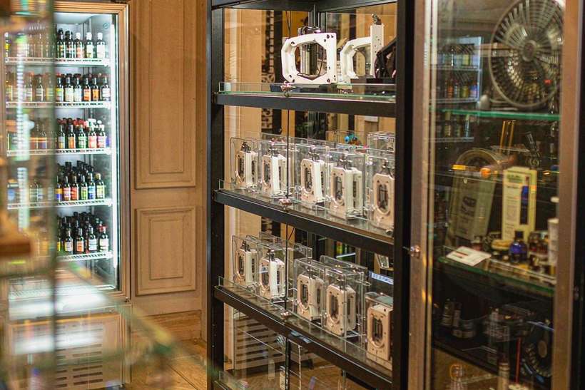 Market Overview of VapeCon in Naples — EU stock