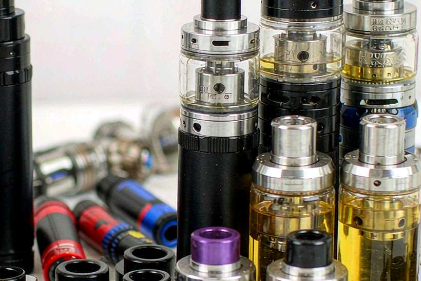 MOQ and Lead Time for VapeCon bundles — small parcel