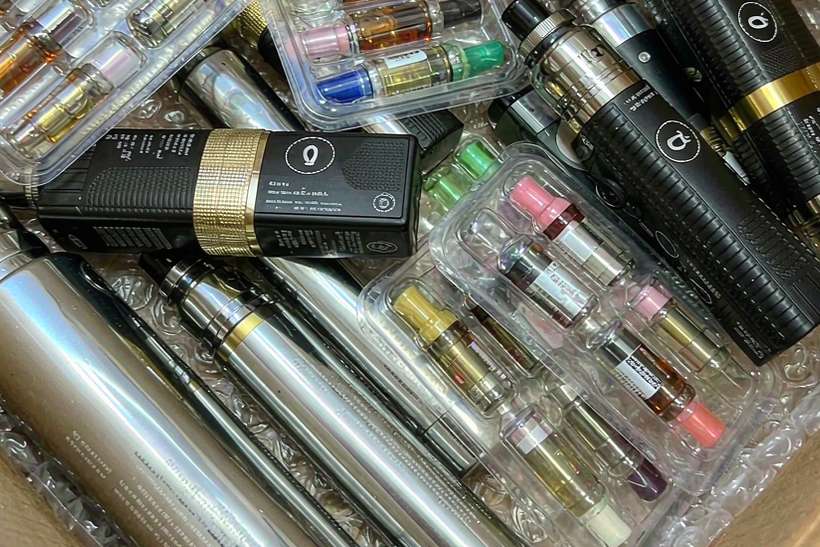 MOQ and Lead Time for VapeCon hardware — ODM ready