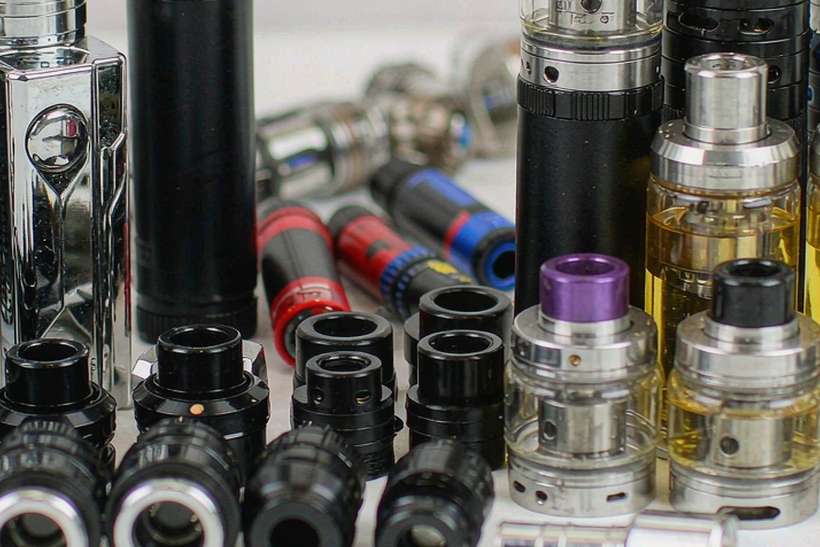 Reseller Guide to VapeCon kits — bulk case