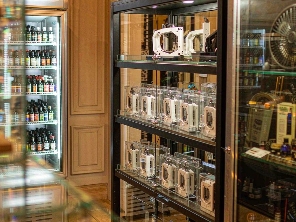 Restocking VapeCon accessories — for resellers