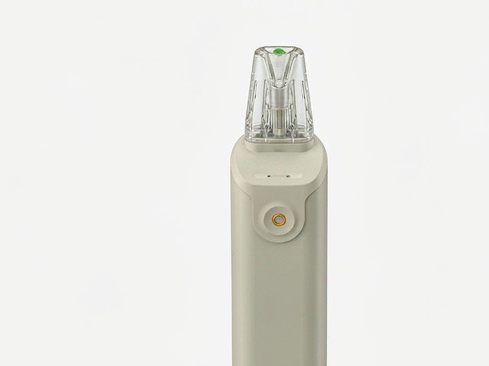 Restocking VapeCon products in Naples — wholesale only