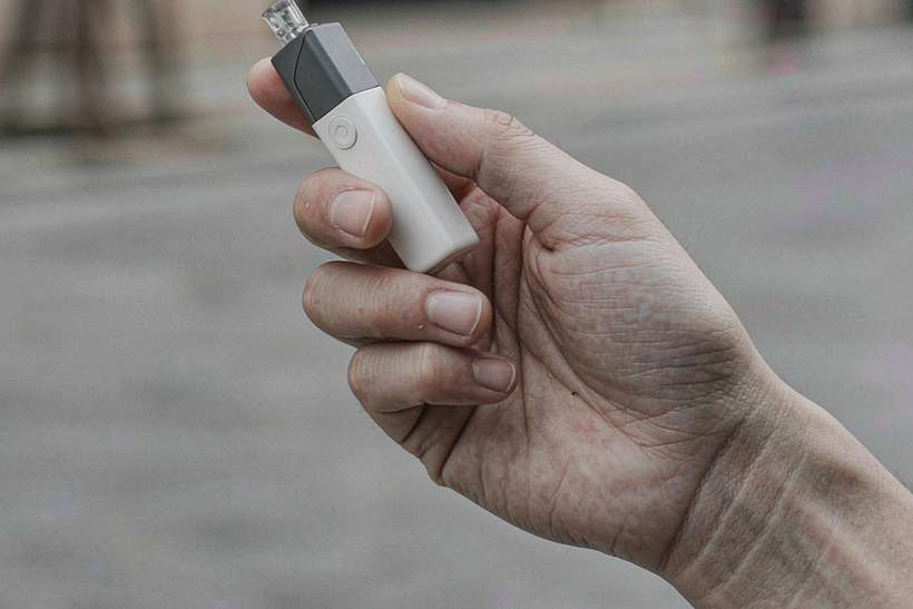 Sourcing Report on VapeCon in Naples — Middle East