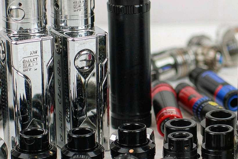 Sourcing Report on VapeCon products in Naples — Autumn stock