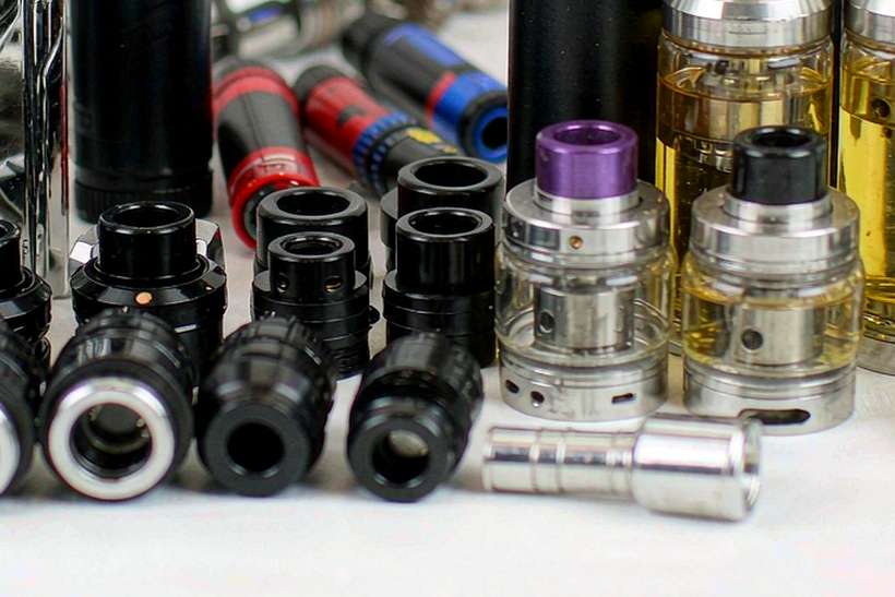 Trend Report on VapeCon accessories — bulk case