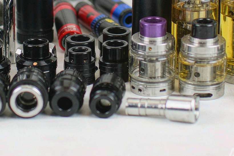 Trend Report on VapeCon products in Naples — Spring catalog