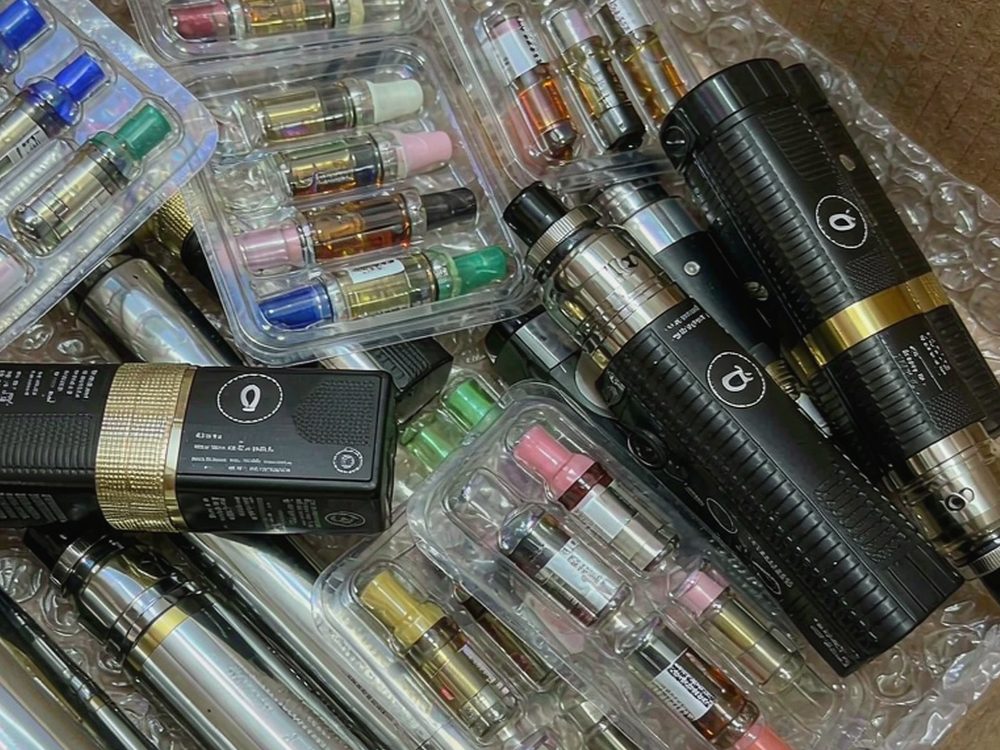Warehouse Options for Naples VapeCon — budget tier