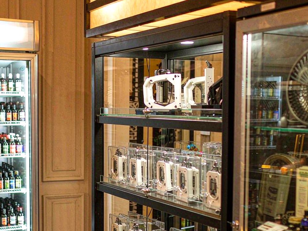 Warehouse Options for VapeCon products in Naples — for resellers