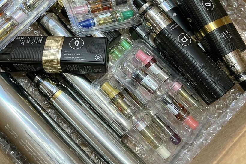 Wholesale VapeCon disposables — US warehouse