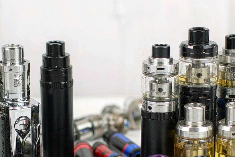 Wholesale VapeCon kits — Spring catalog